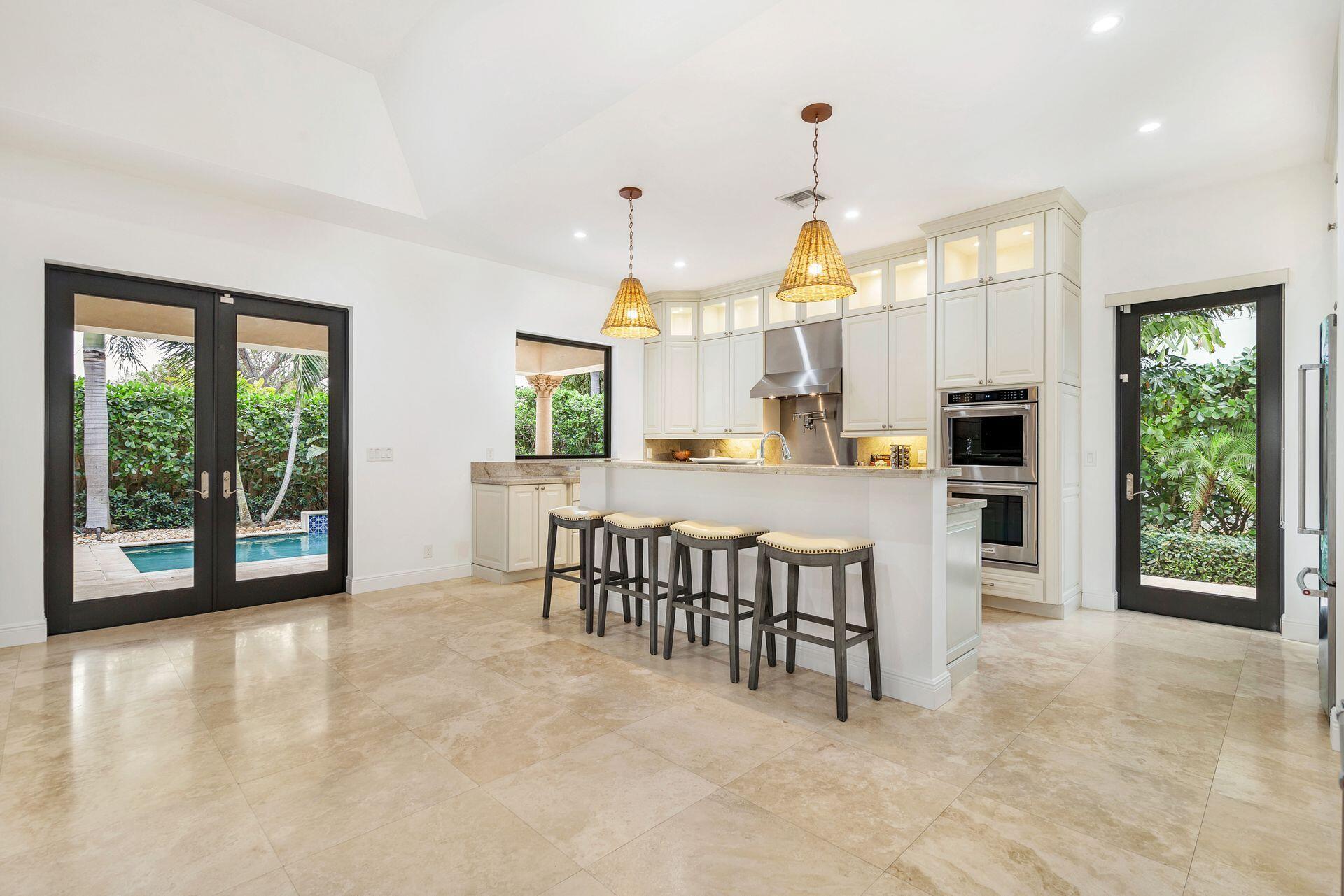 MIRAMAR SHORES - Residential