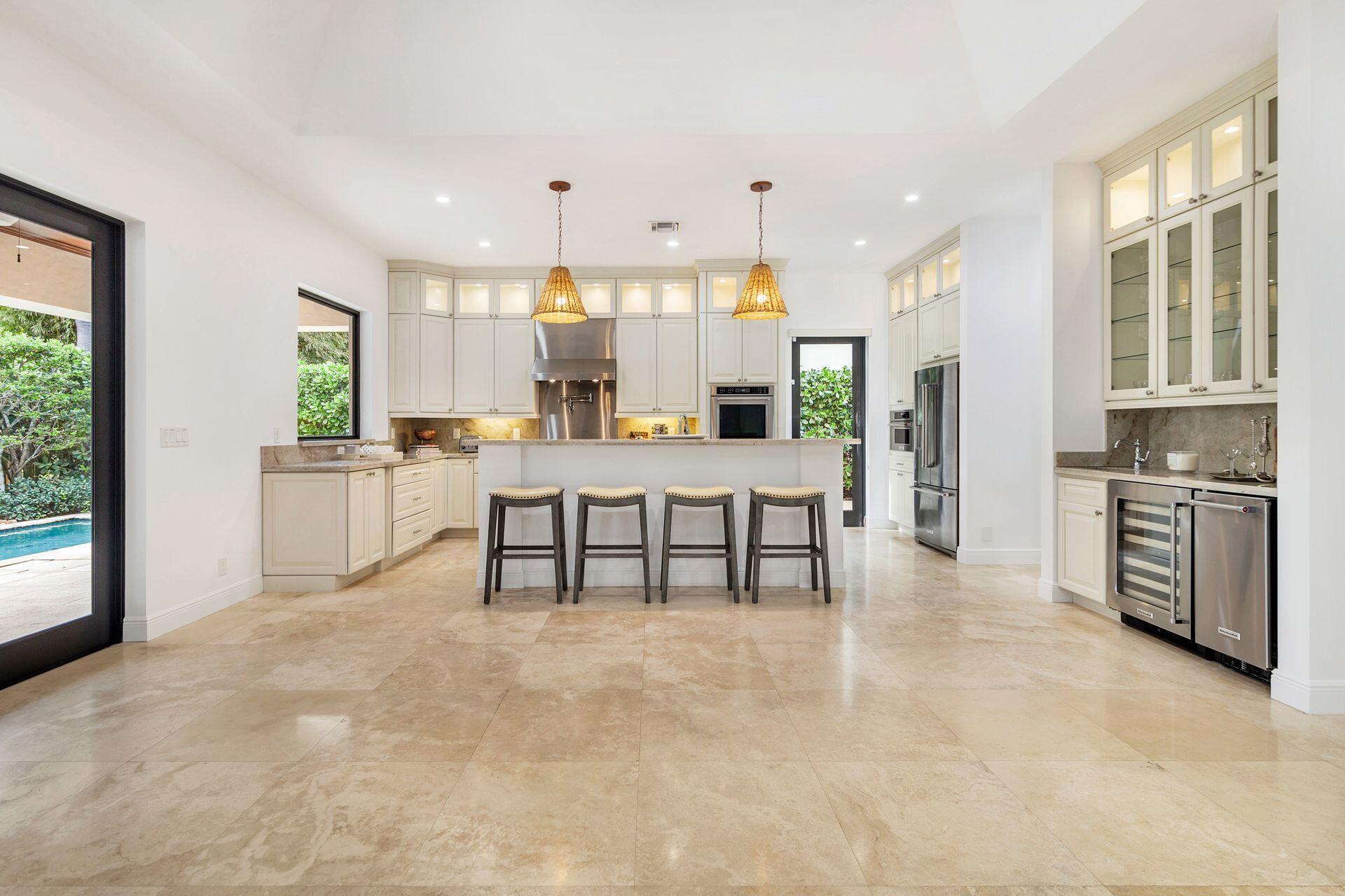 MIRAMAR SHORES - Residential