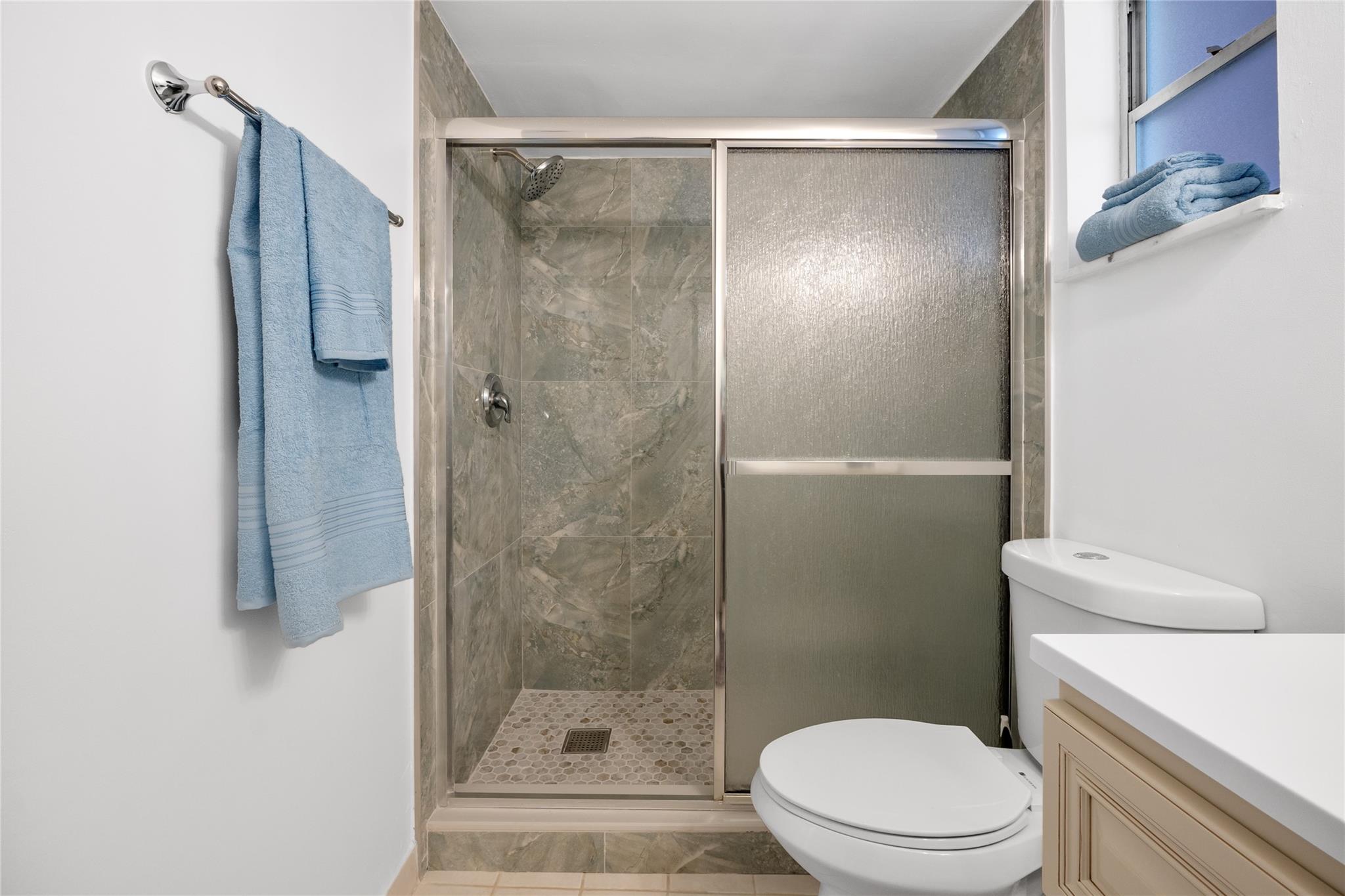 Lake Clarke Gardens Condo - Residential Lease