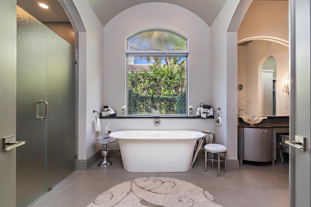 OLD PALM 4 - Residential