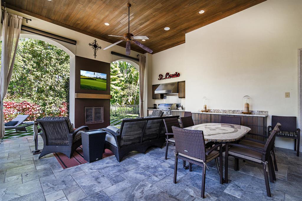 OLD PALM 4 - Residential