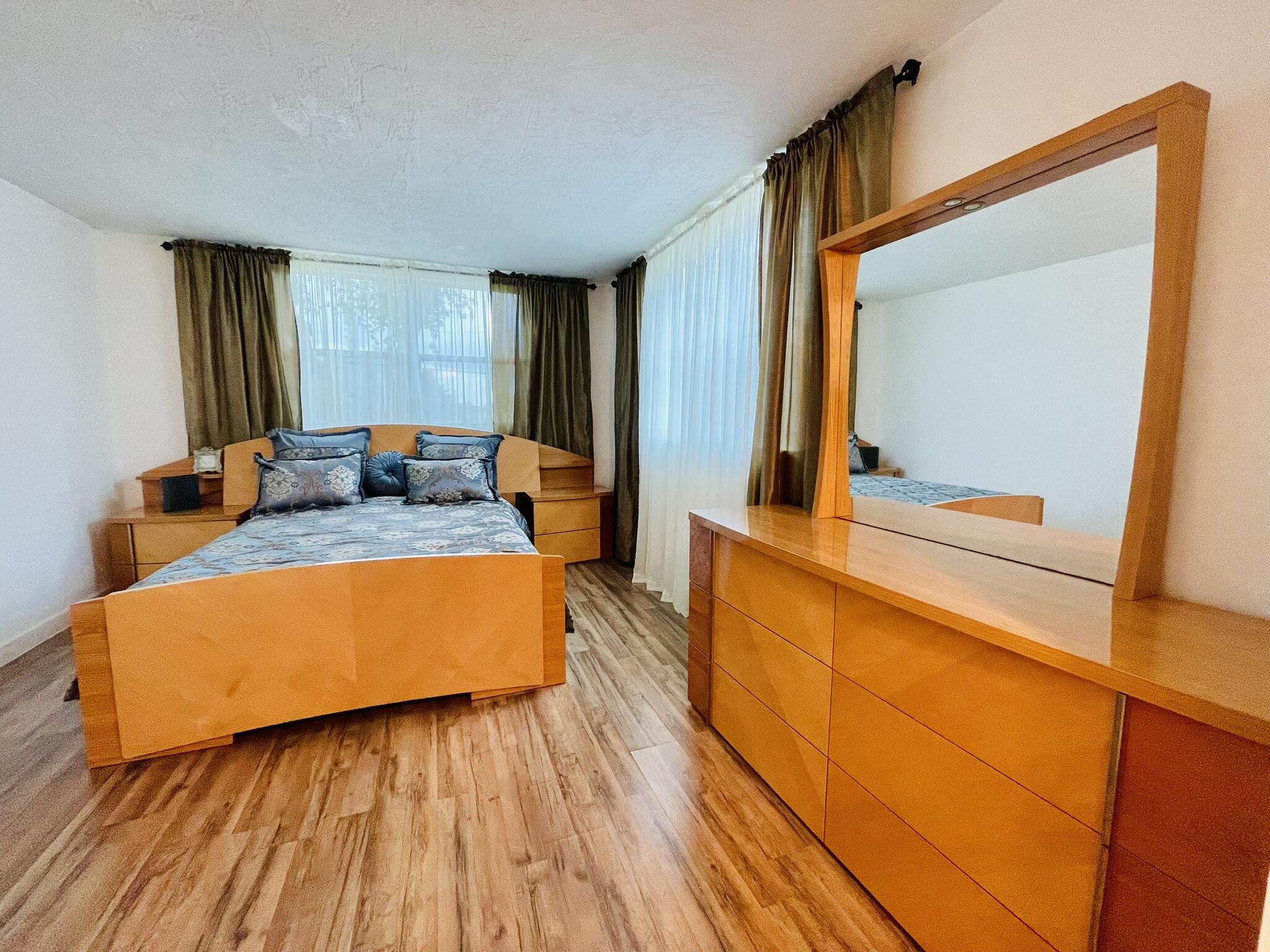 OMEGA CONDO NO 2 - Residential