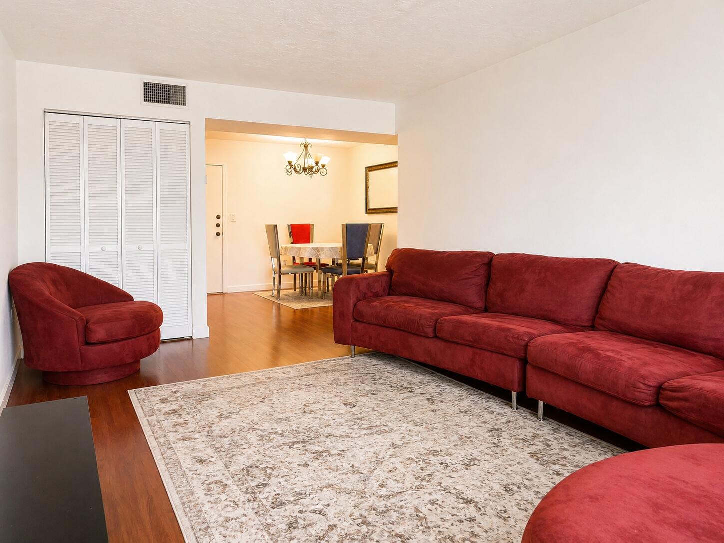 OMEGA CONDO NO 2 - Residential