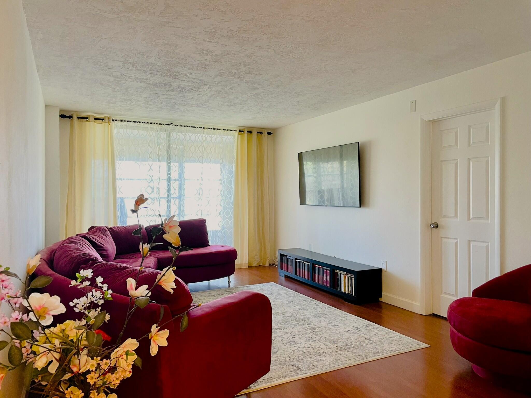 OMEGA CONDO NO 2 - Residential