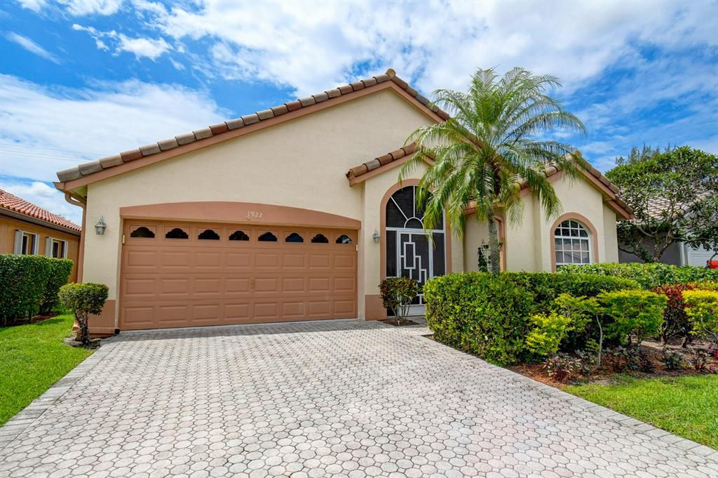 Photo of 7922 Stirling Bridge Boulevard S, Delray Beach, FL 33446 (MLS # R10884554)