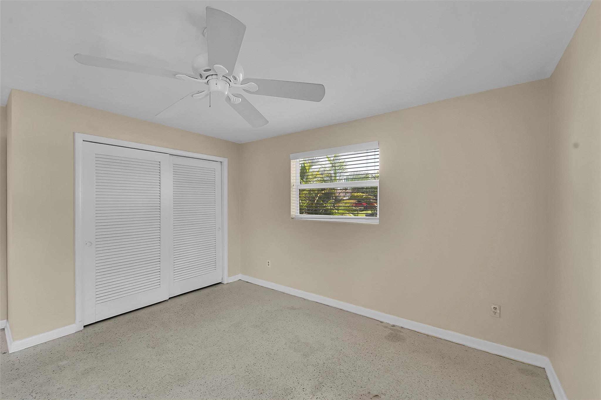 Lake Worth, Florida 33461, United States, 3 Bedrooms Bedrooms, ,2 BathroomsBathrooms,Residential,Pending,209694