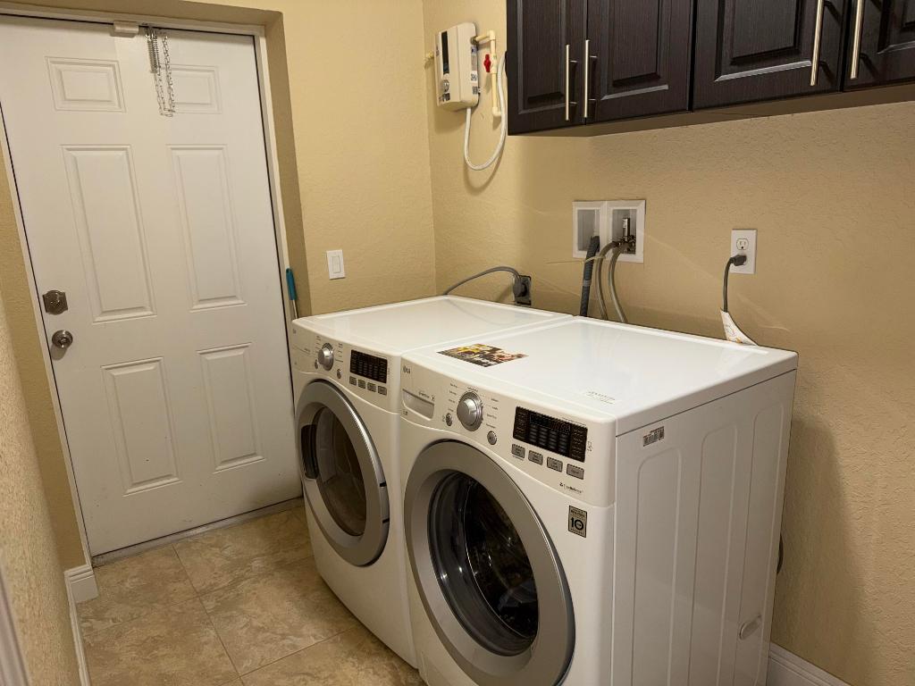 OVERBROOK - Residential Lease