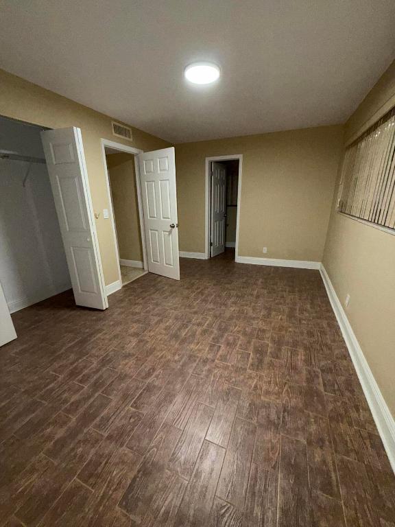 OVERBROOK - Residential Lease