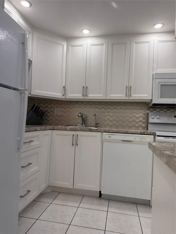 Lauderdale Oaks - Residential