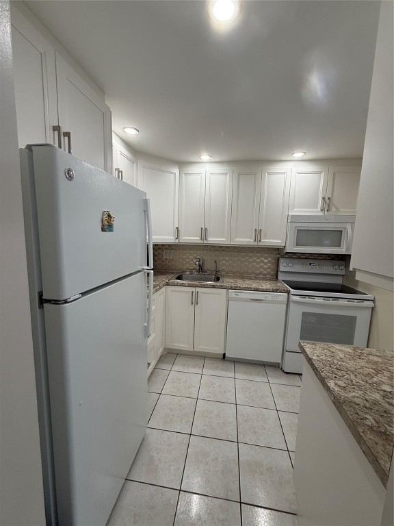 Lauderdale Oaks - Residential