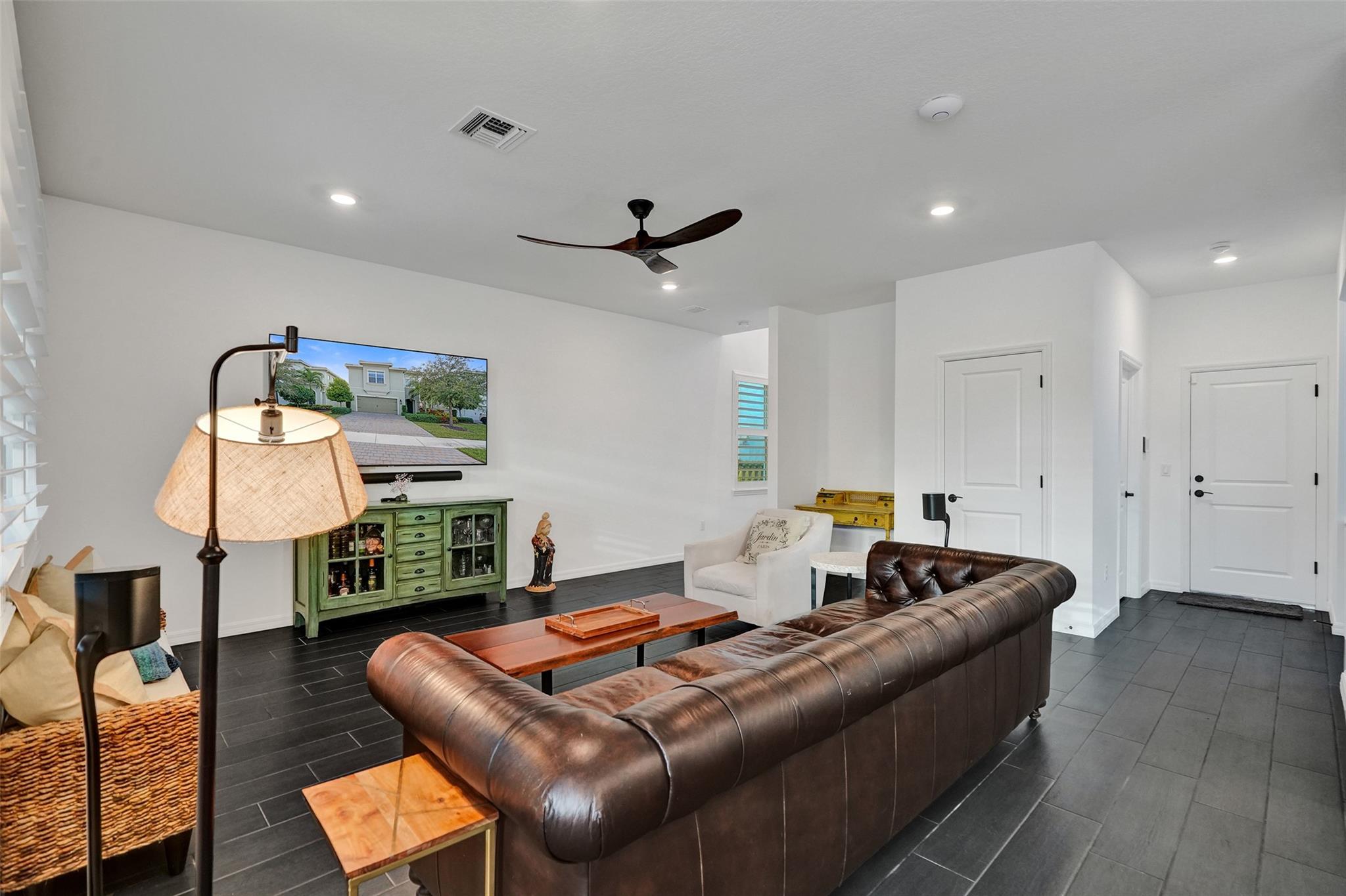 Hillcrest Country Club South - Residential