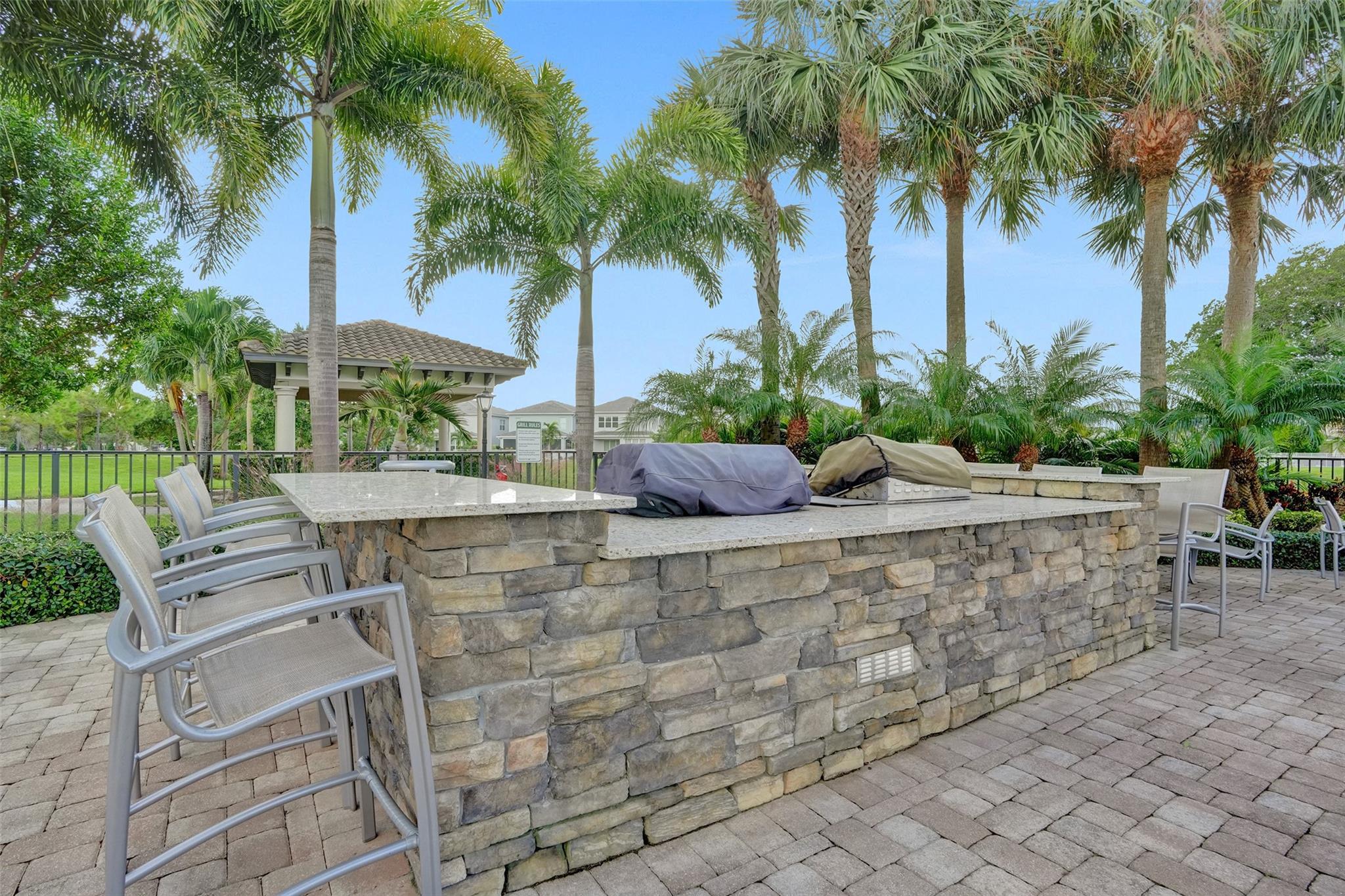 Hillcrest Country Club South - Residential