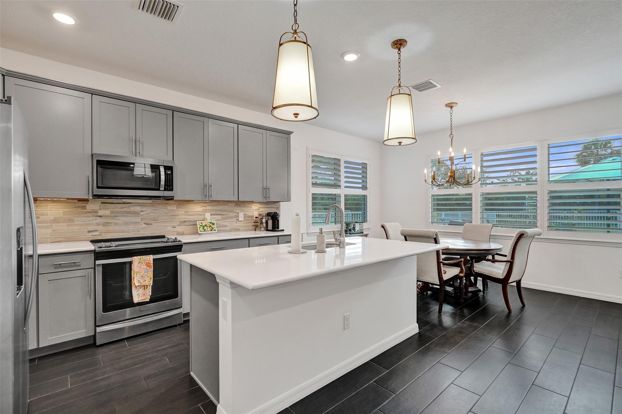 Hillcrest Country Club South - Residential