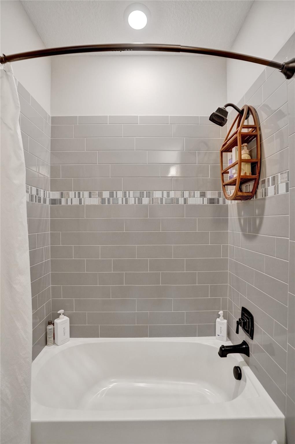 Hillcrest Country Club South - Residential