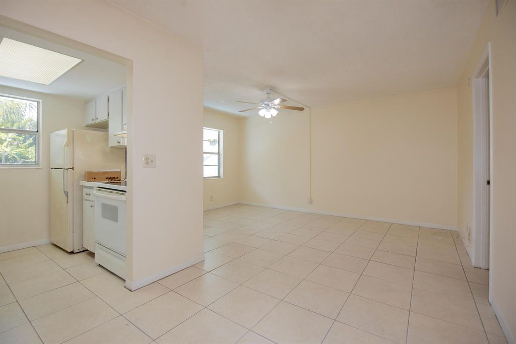 Photo of 221 SE 3rd Avenue #2, Boynton Beach, FL 33435 (MLS # R11078809)