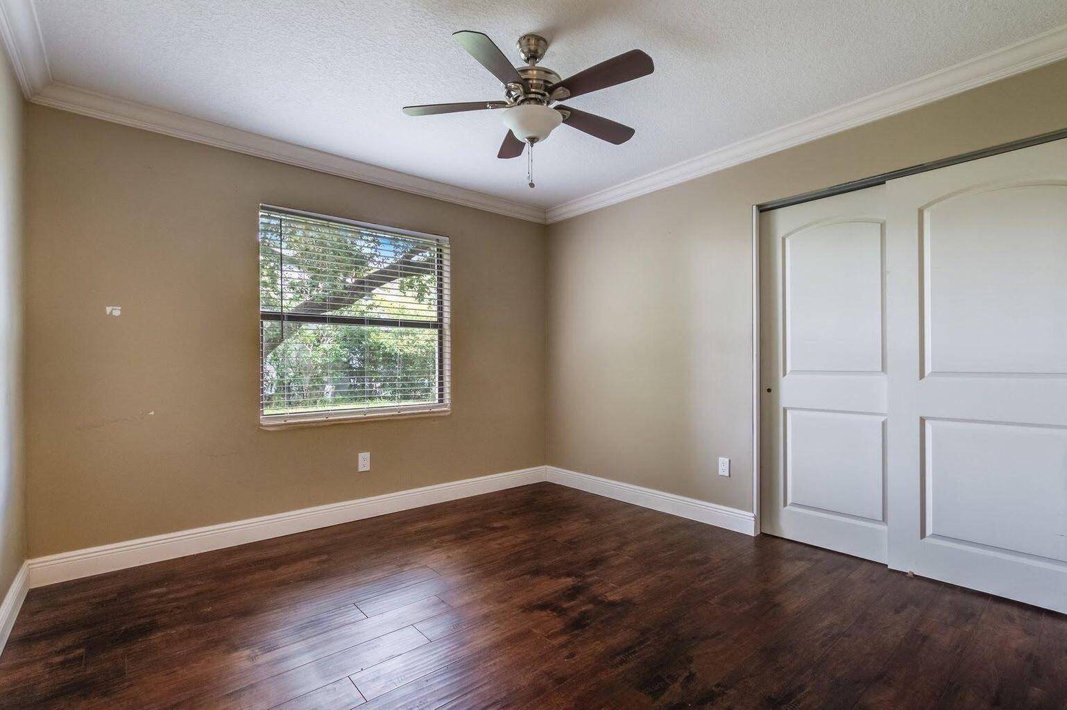 GREENVIEW SHORES 2 OF WELLINGTON - Residential Lease