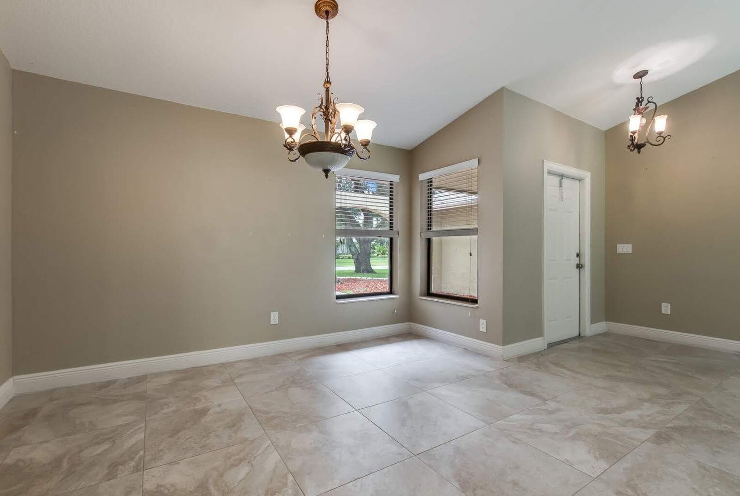 GREENVIEW SHORES 2 OF WELLINGTON - Residential Lease