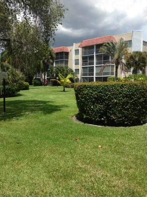 Las Vistas - Residential