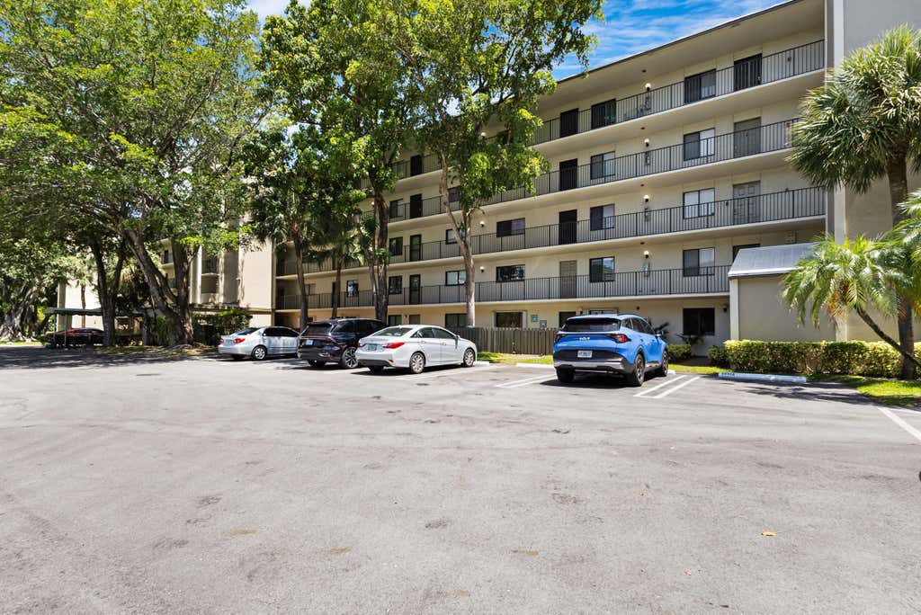 Photo of 2209 S Cypress Bend Drive #507, Pompano Beach, FL 33069 (MLS # B26059907)