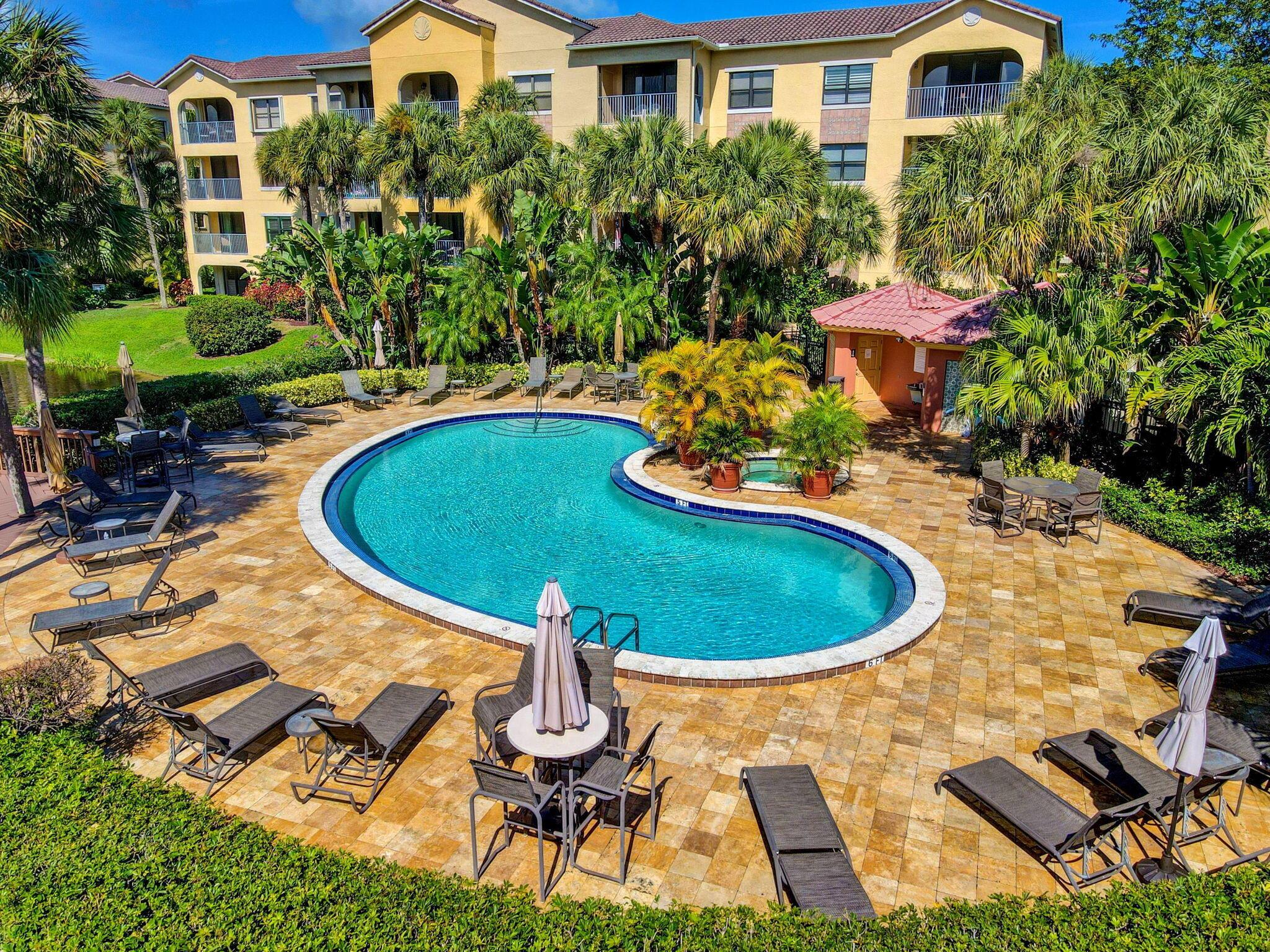 BEAUTIFUL Three Bedrooms Two Baths Wonderful Water Views. So Close to the Beautiful Juno Beaches Shopping at Downtown at the Gardens So Many amazing Restaurants within 2 miles The Community has a resort style Pool.... Fitness Center and a Business Center.