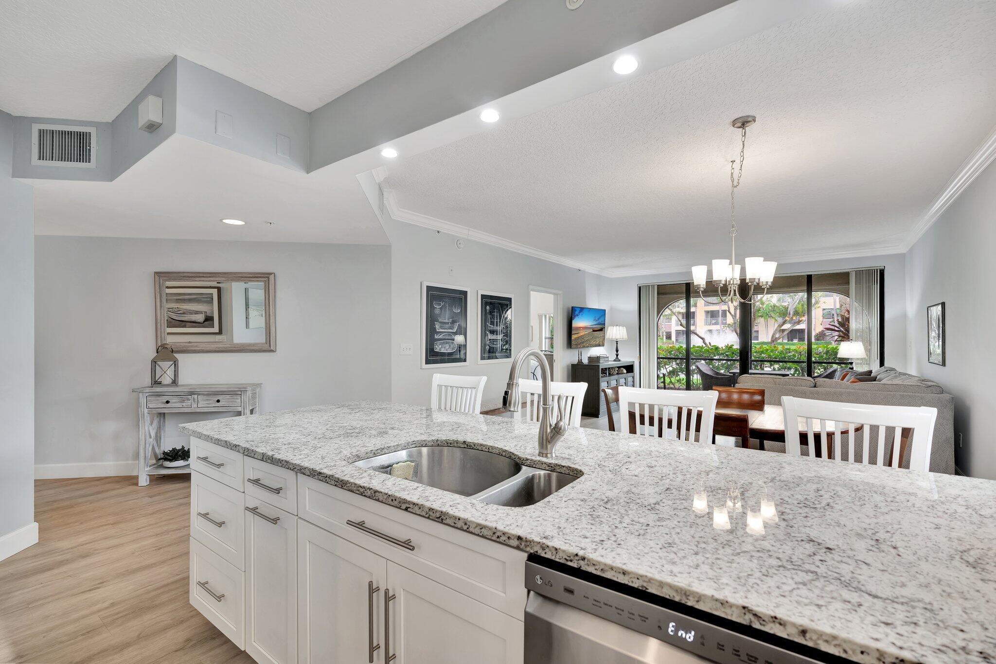 400 Uno Lago Drive 105