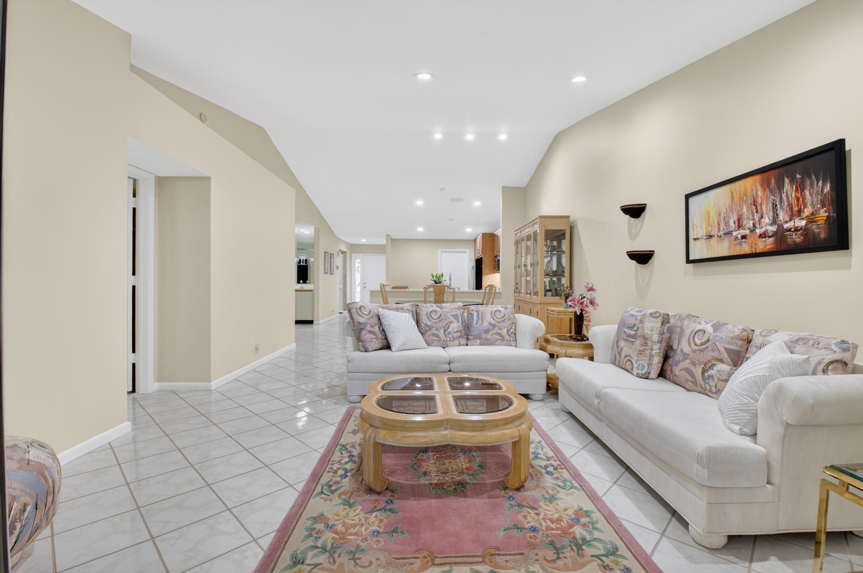 EMERALD POINTE 1 - Residential