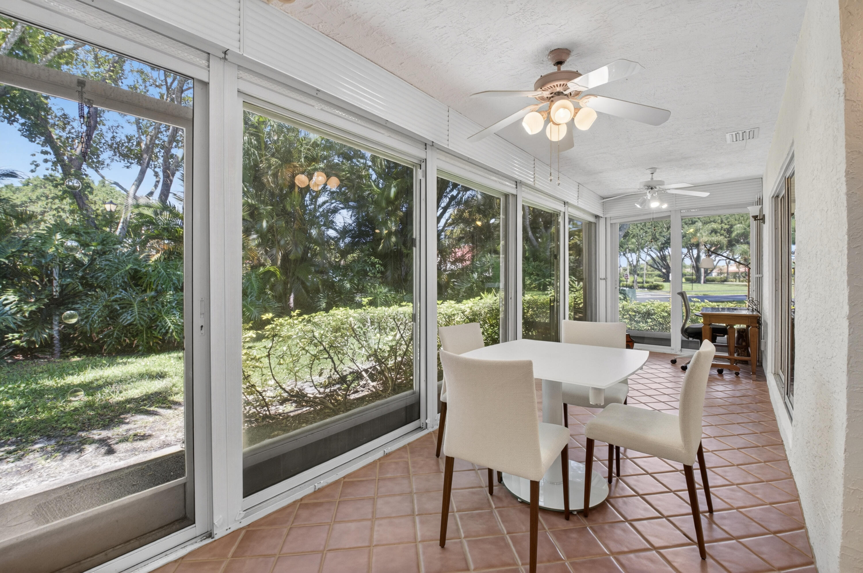 EMERALD POINTE 1 - Residential