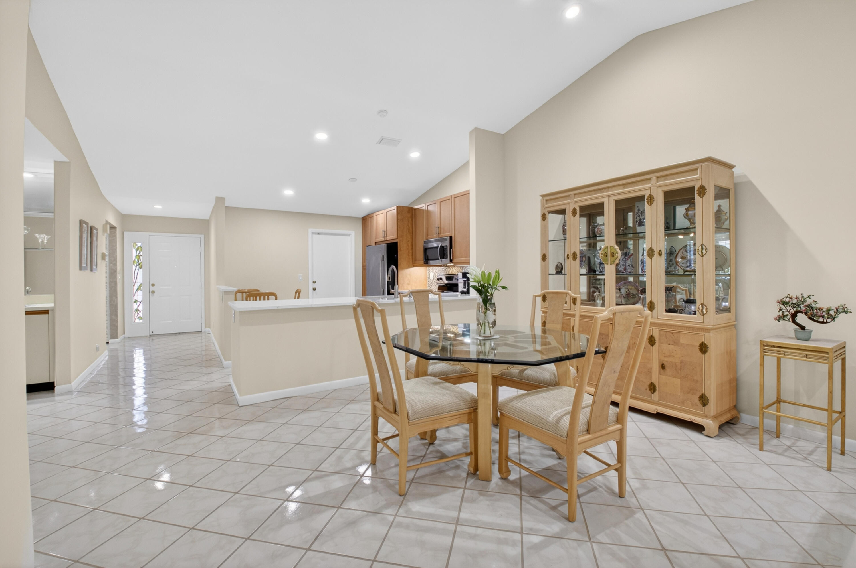 14431 Solitaire Drive