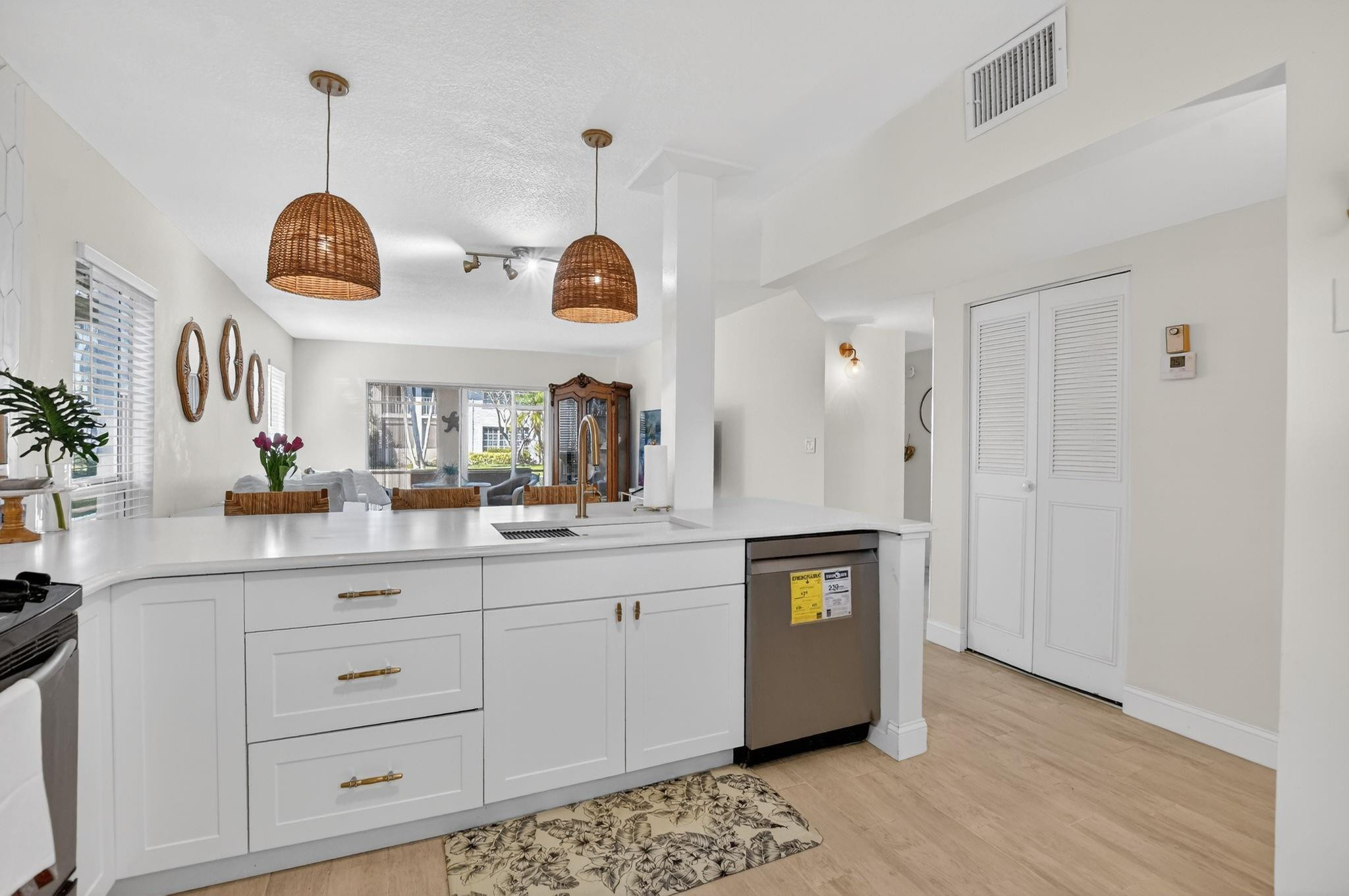 250 NE 20th Street 1180