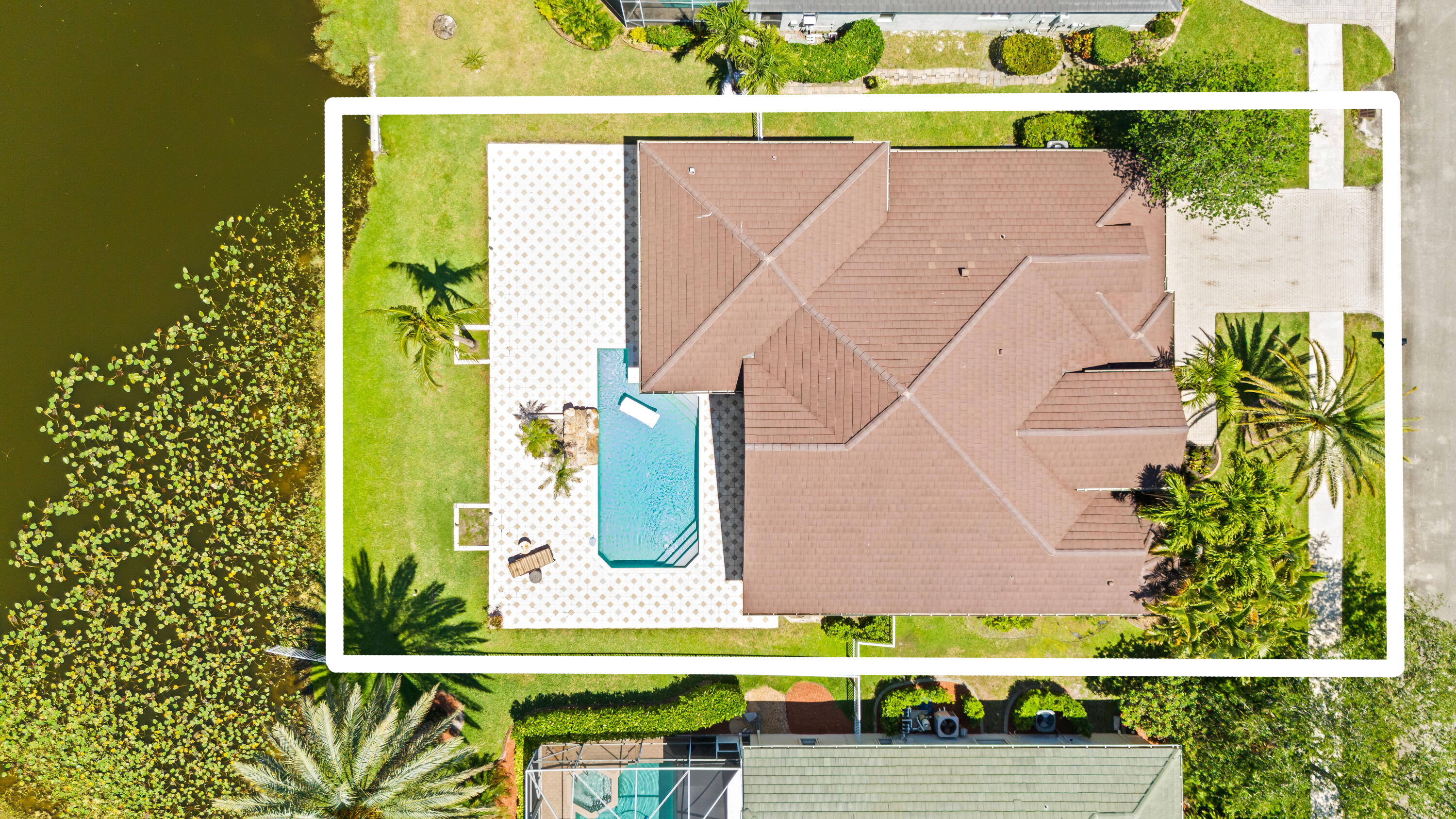 ROLLING HILLS GOLF & TENNIS CLUB - Residential