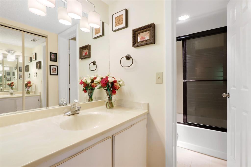 WINGFOOT CONDO - Residential