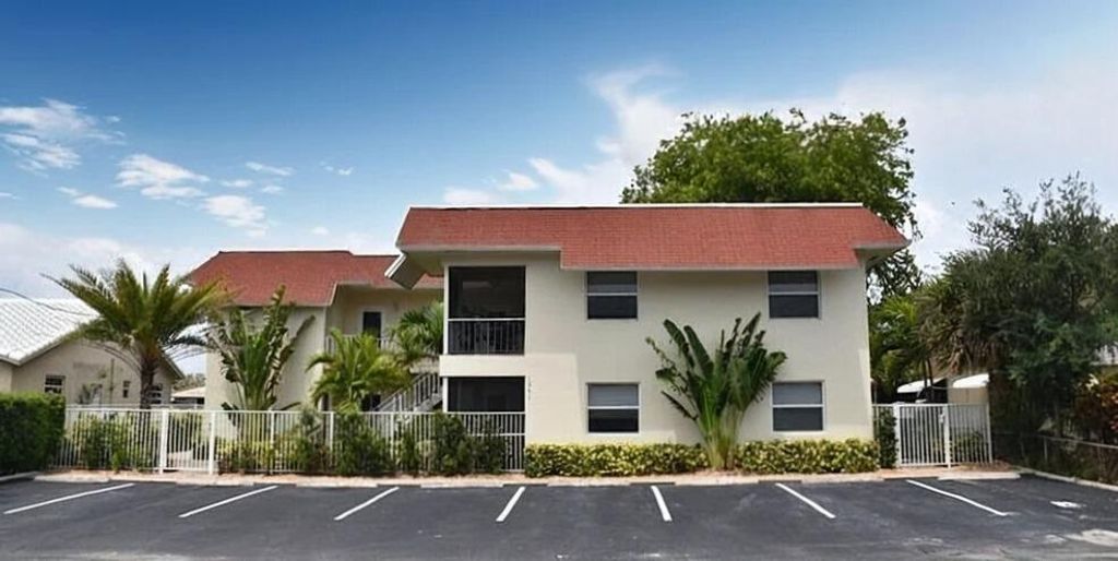 Photo of 1361 NE 27 Way, Pompano Beach, FL (MLS # B26025157)