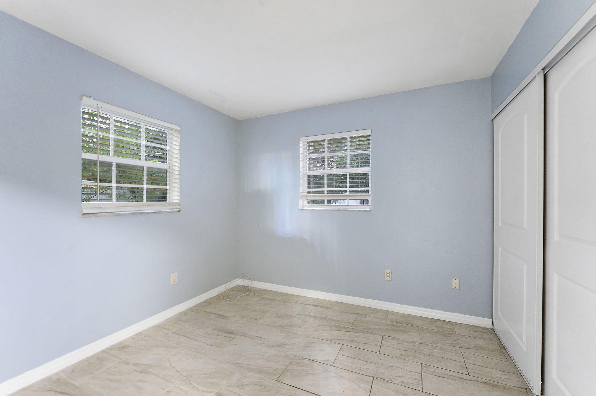 GRAMERCY PARK UNIT 4 - Residential