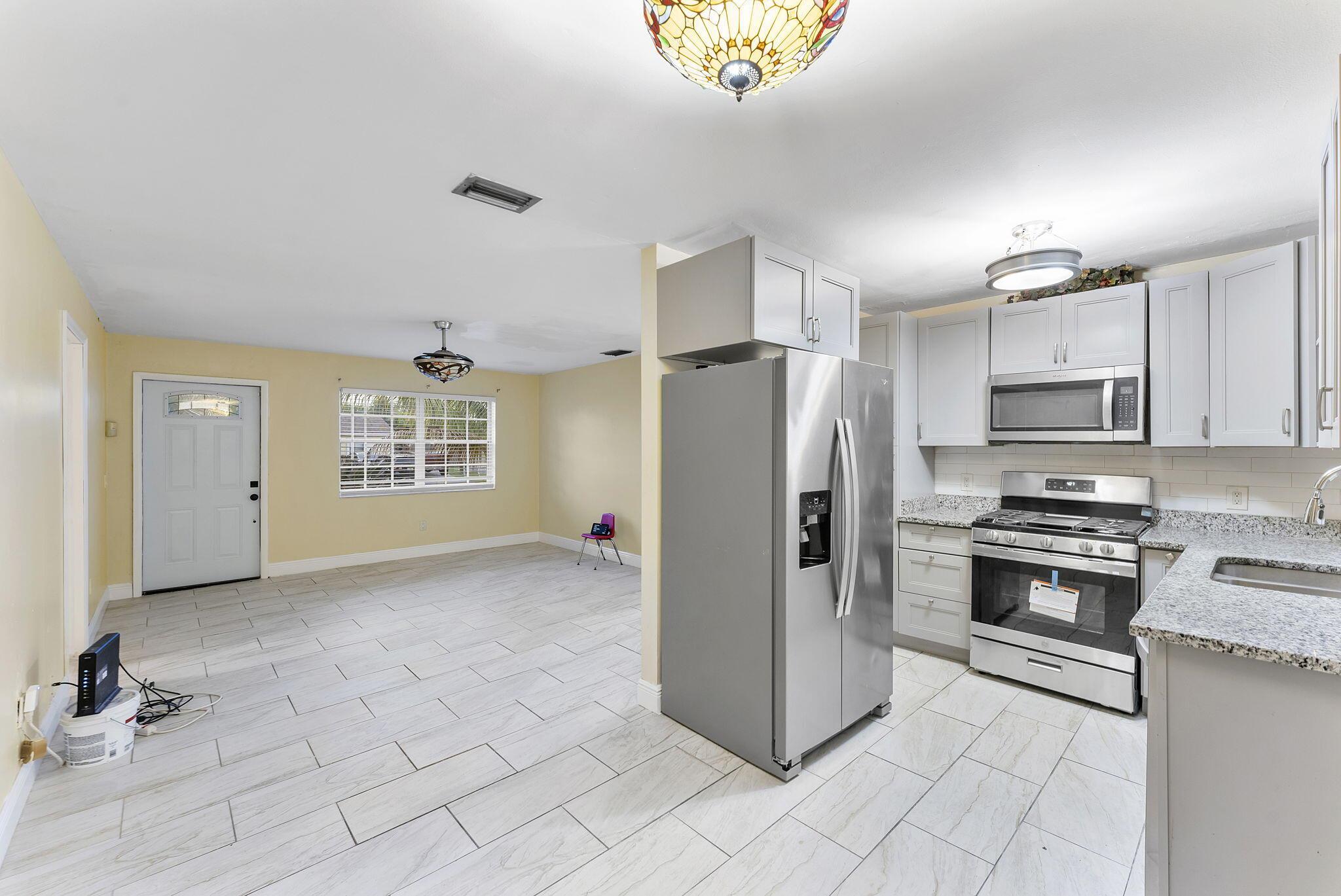 GRAMERCY PARK UNIT 4 - Residential