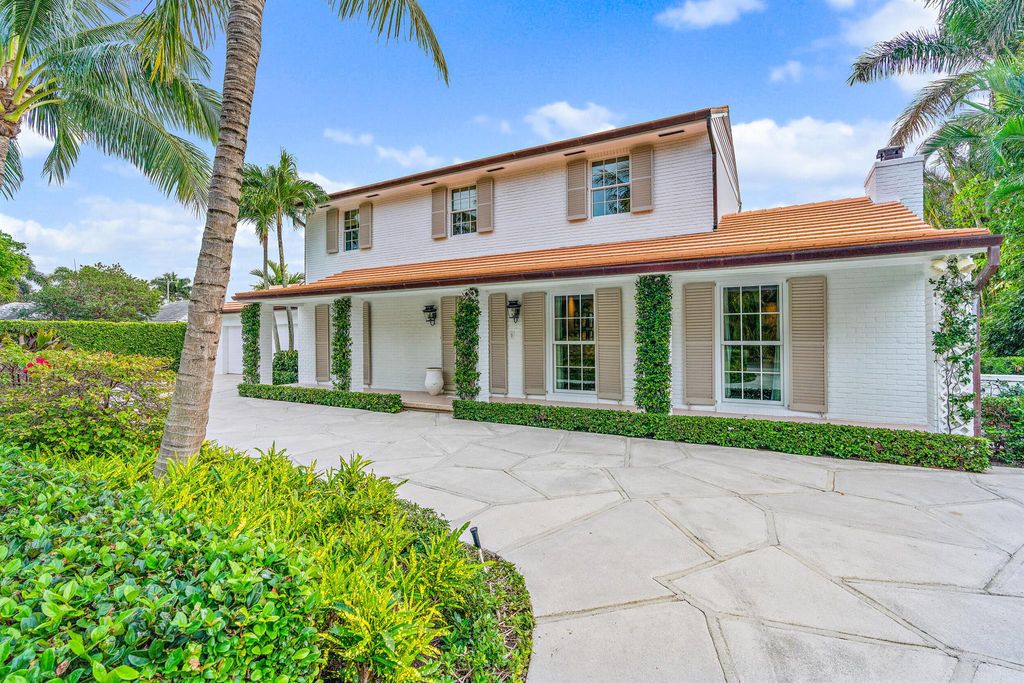 Photo of 310 Plantation Road, Palm Beach, FL 33480 (MLS # R10892397)