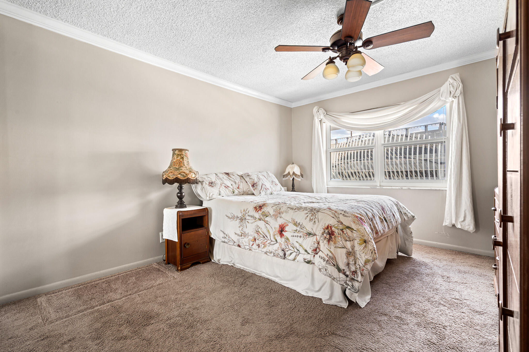 LEISURE BEACH CONDO - Residential