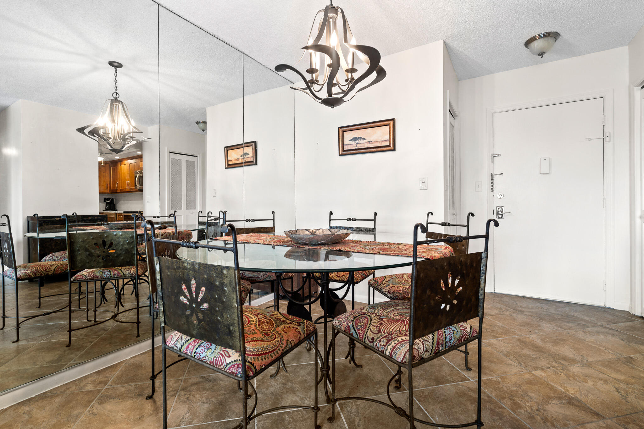 LEISURE BEACH CONDO - Residential