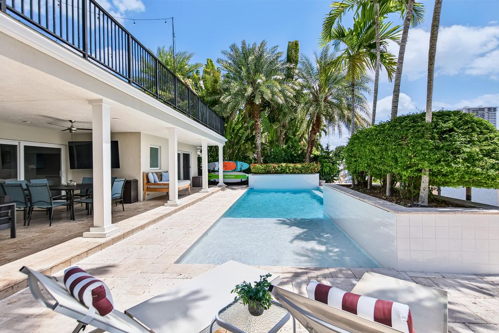 Photo of 272 Imperial Lane, Lauderdale By The Sea, FL 33308 (MLS # B26031239)