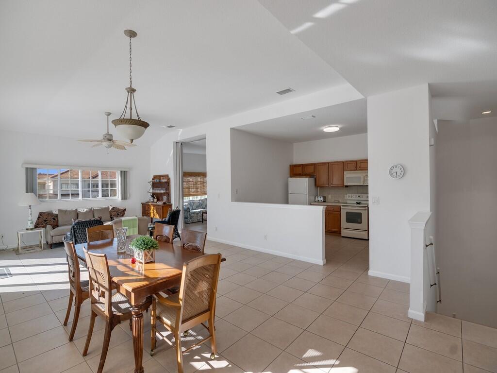 FOUNTAINHEAD GARDEN VILLA - Residential