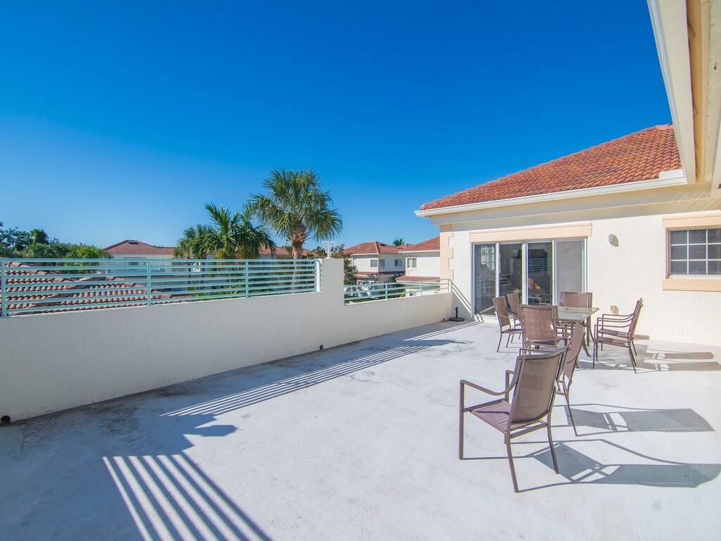 FOUNTAINHEAD GARDEN VILLA - Residential