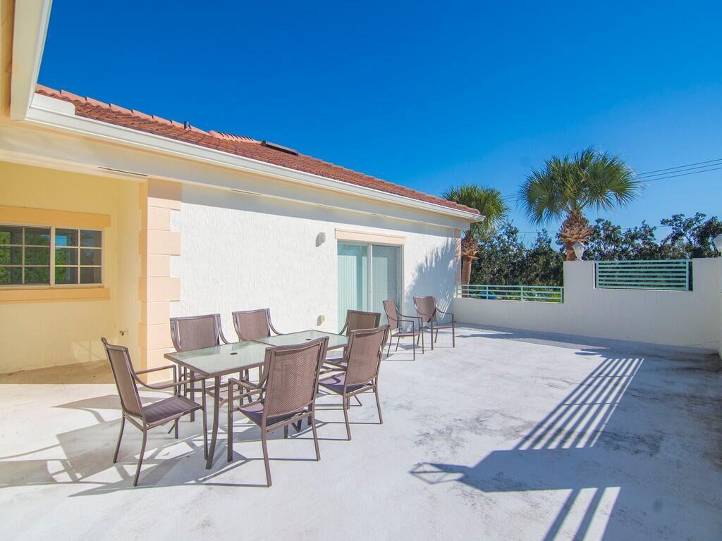 FOUNTAINHEAD GARDEN VILLA - Residential