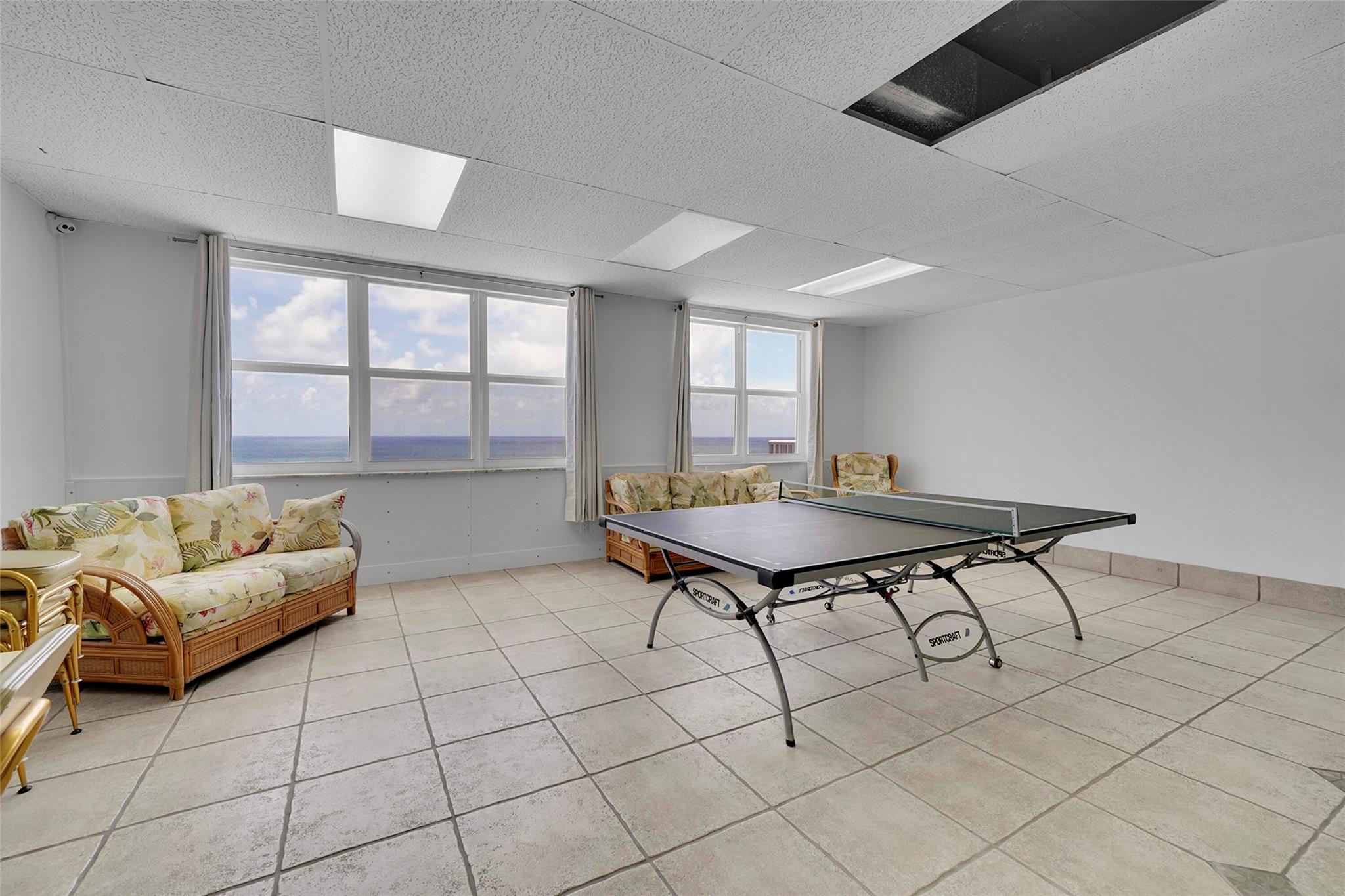 EDGEWATER BEACH TOWER - Residential Lease