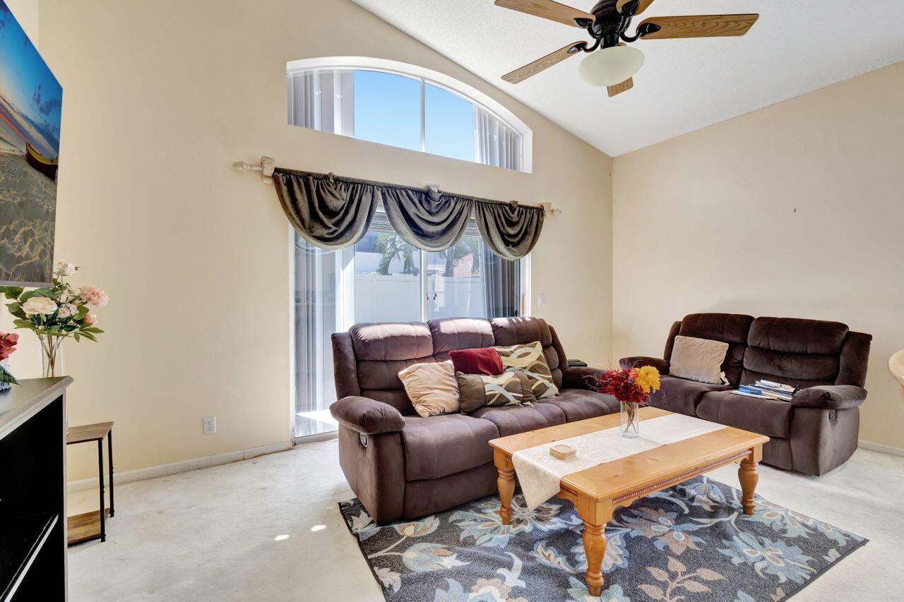 5317 Oakmont Village Circle