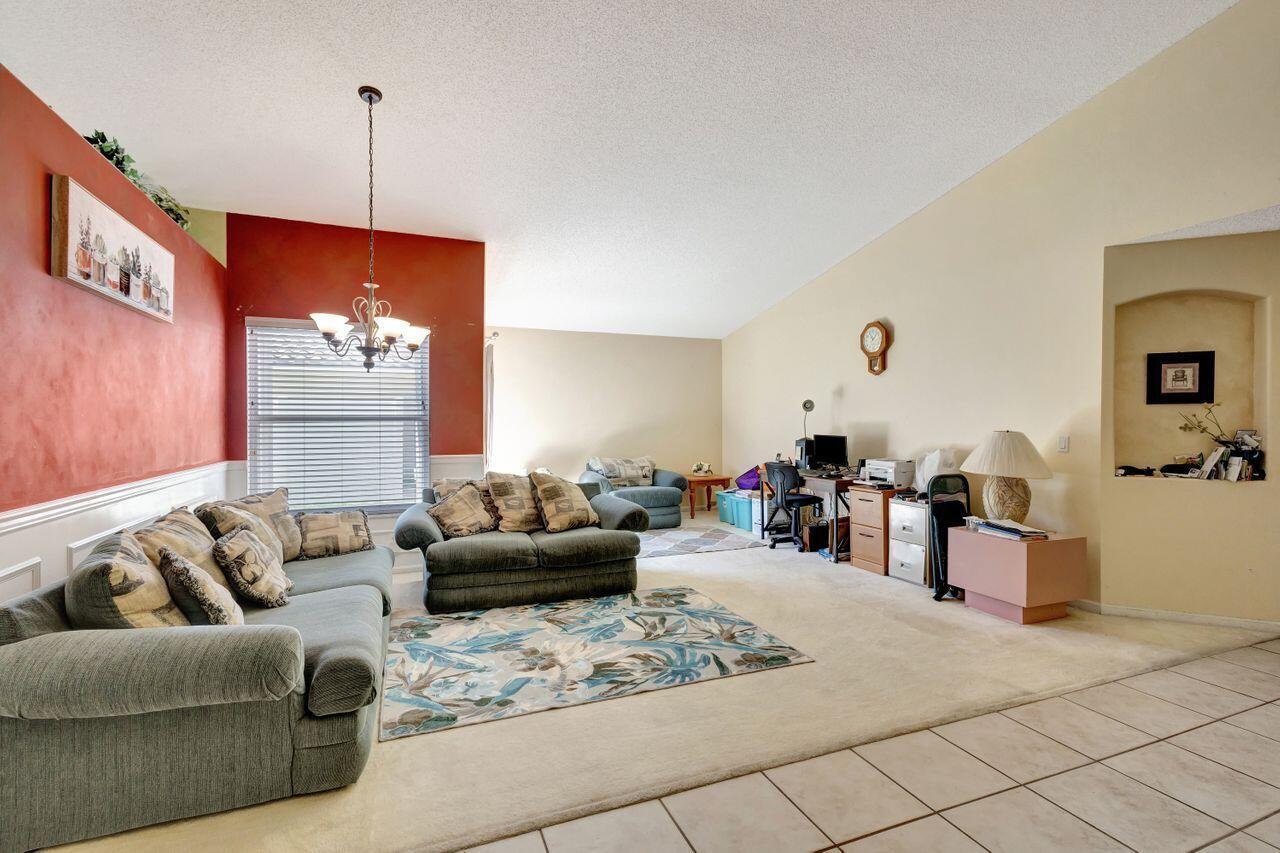 5317 Oakmont Village Circle
