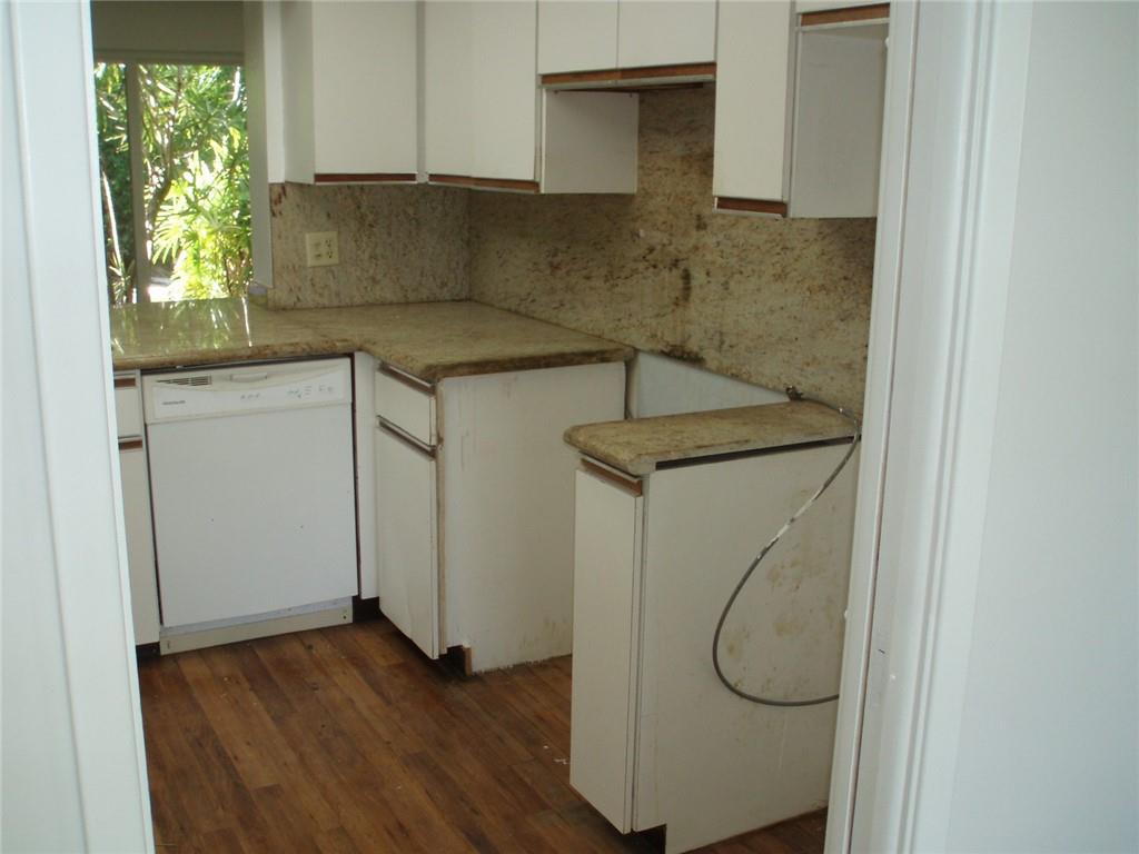 Palm Club Co-Op - Residential