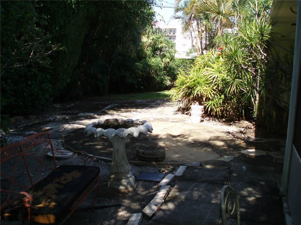 Palm Club Co-Op - Residential