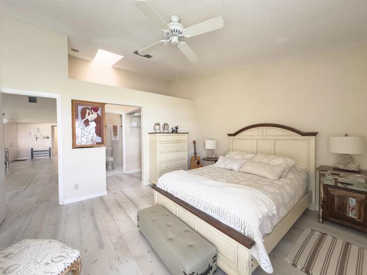 ISLAND CLUB - Residential