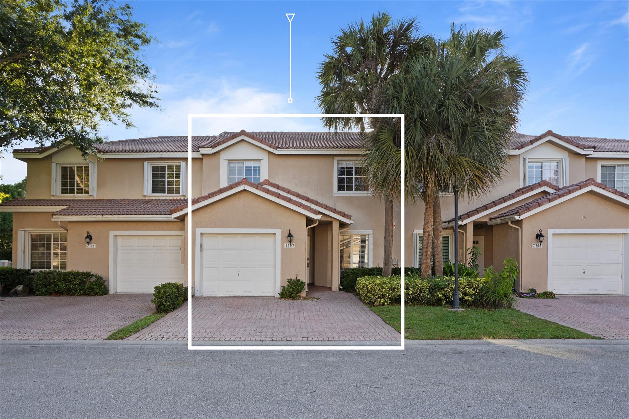 7303 NW 61st Ter 7303