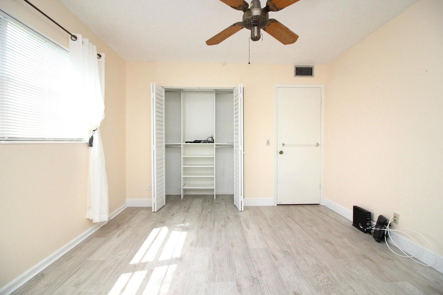 FANSHAW AT CENTURY VILLAGE CONDO - Residential