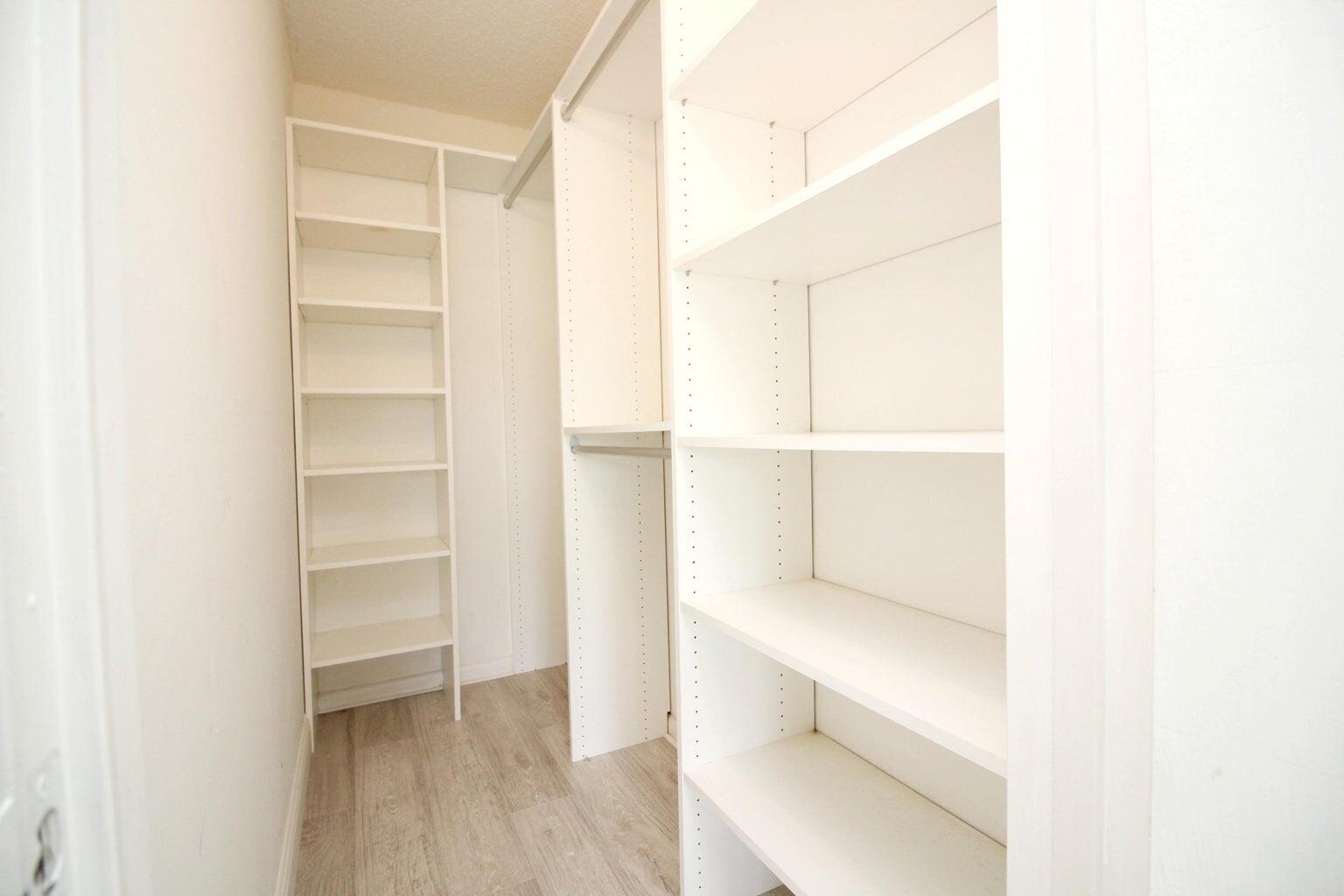 FANSHAW AT CENTURY VILLAGE CONDO - Residential